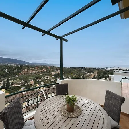 Apartment Senorio Giraldo 14 Seaside Mountain Sunset Pools Marbella